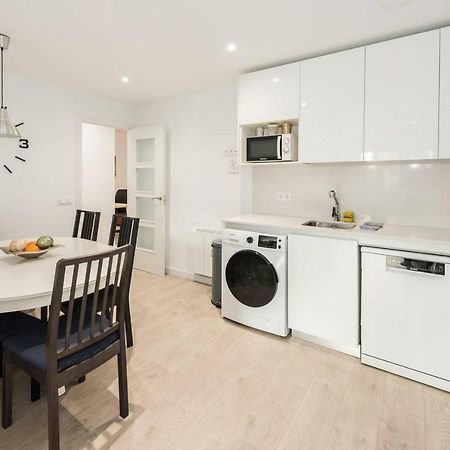 Modern With Ideal Location Next To Atocha Station Madrid Exterior foto