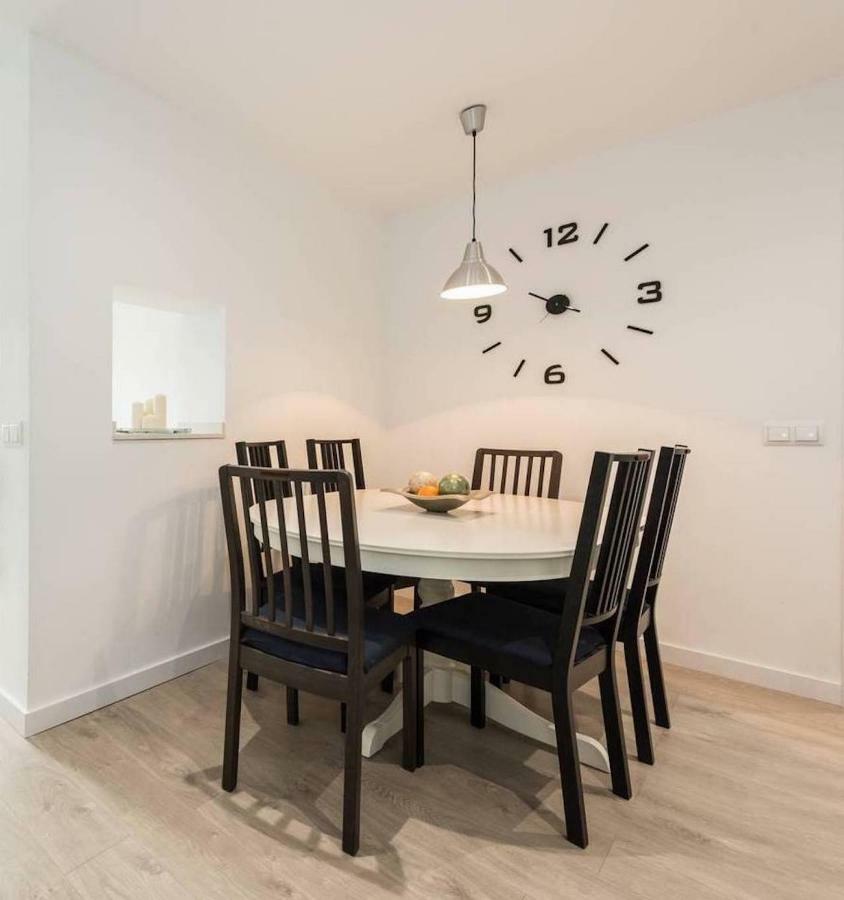 Modern With Ideal Location Next To Atocha Station Madrid Exterior foto