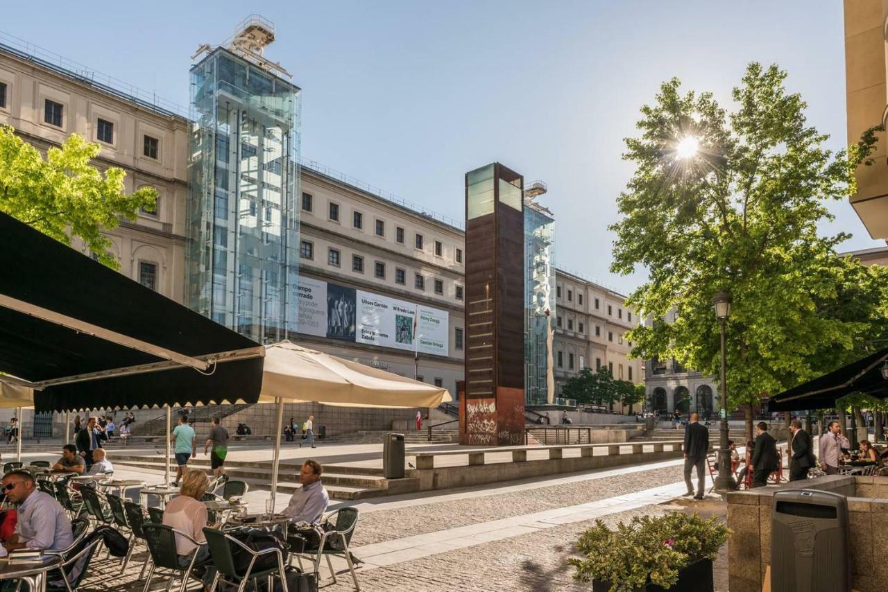 Modern With Ideal Location Next To Atocha Station Madrid Exterior foto