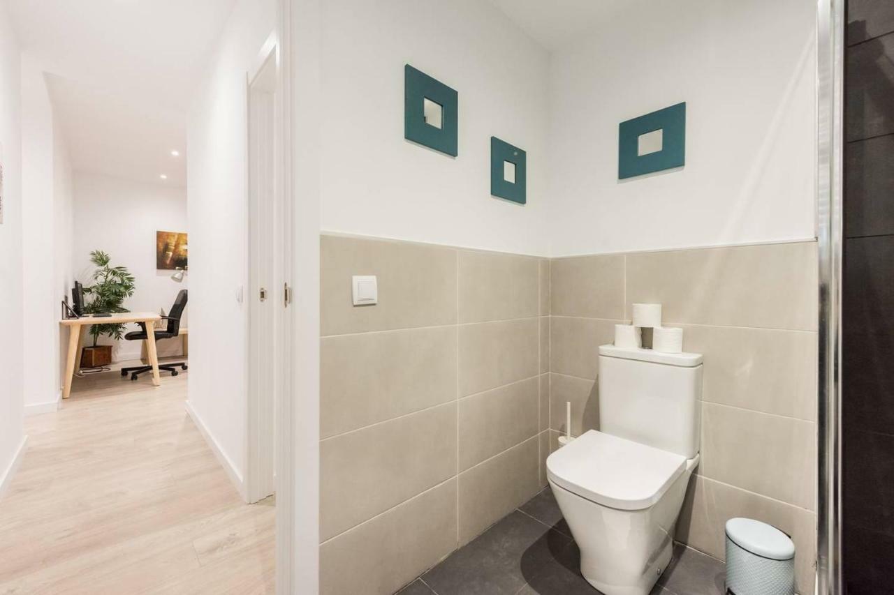 Modern With Ideal Location Next To Atocha Station Madrid Exterior foto