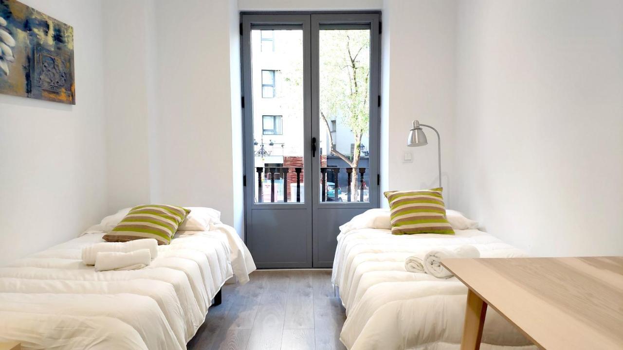 Modern With Ideal Location Next To Atocha Station Madrid Exterior foto